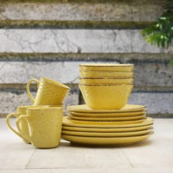 Bumble Bee Yellow 16 Piece Dinnerware Set, Service For 4 15 Bumble Bee Yellow 16 Piece Dinnerware Set, Service For 4 -Famous Tableware Store 5286600 PFZ Bumble Bee 16pc Set Stacked Lifestyle