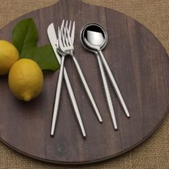 Famous Tableware Store -Famous Tableware Store forged shea 20 piece flatware set service for 4 5274430 2