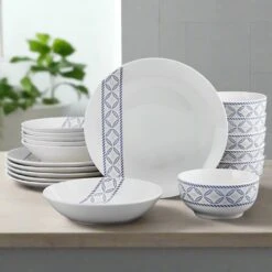 Famous Tableware Store -Famous Tableware Store preslie 18 piece dinnerware set service for 6 5287309 2