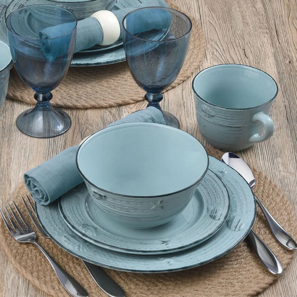 Trellis Coastal Teal 16 Piece Dinnerware Set, Service For 4 3 Trellis Coastal Teal 16 Piece Dinnerware Set, Service For 4 - Image 2